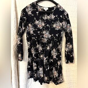 Everly Small Women’s Babydoll Long Sleeve Dress